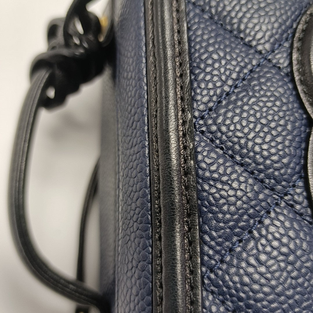 FILIGREE Small Quilted Grained Calfskin Blue