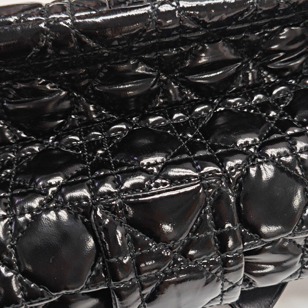 New Lock Cannage Patent Leather Black