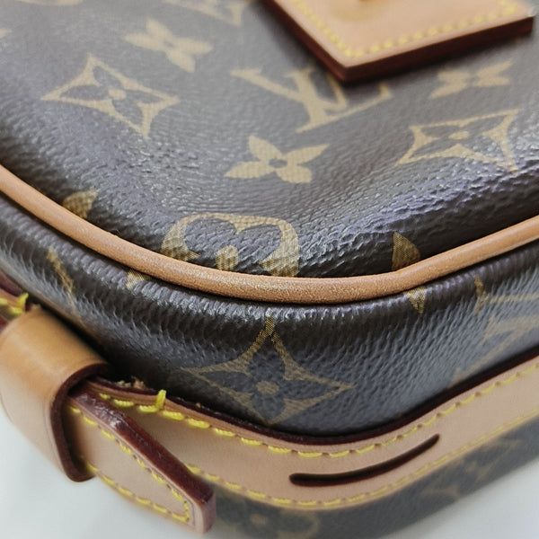 BOITE CHAPEAU MM Monogram Coated Canvas Brown