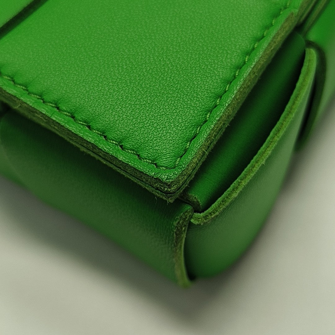 Cassette Medium Lambskin Green