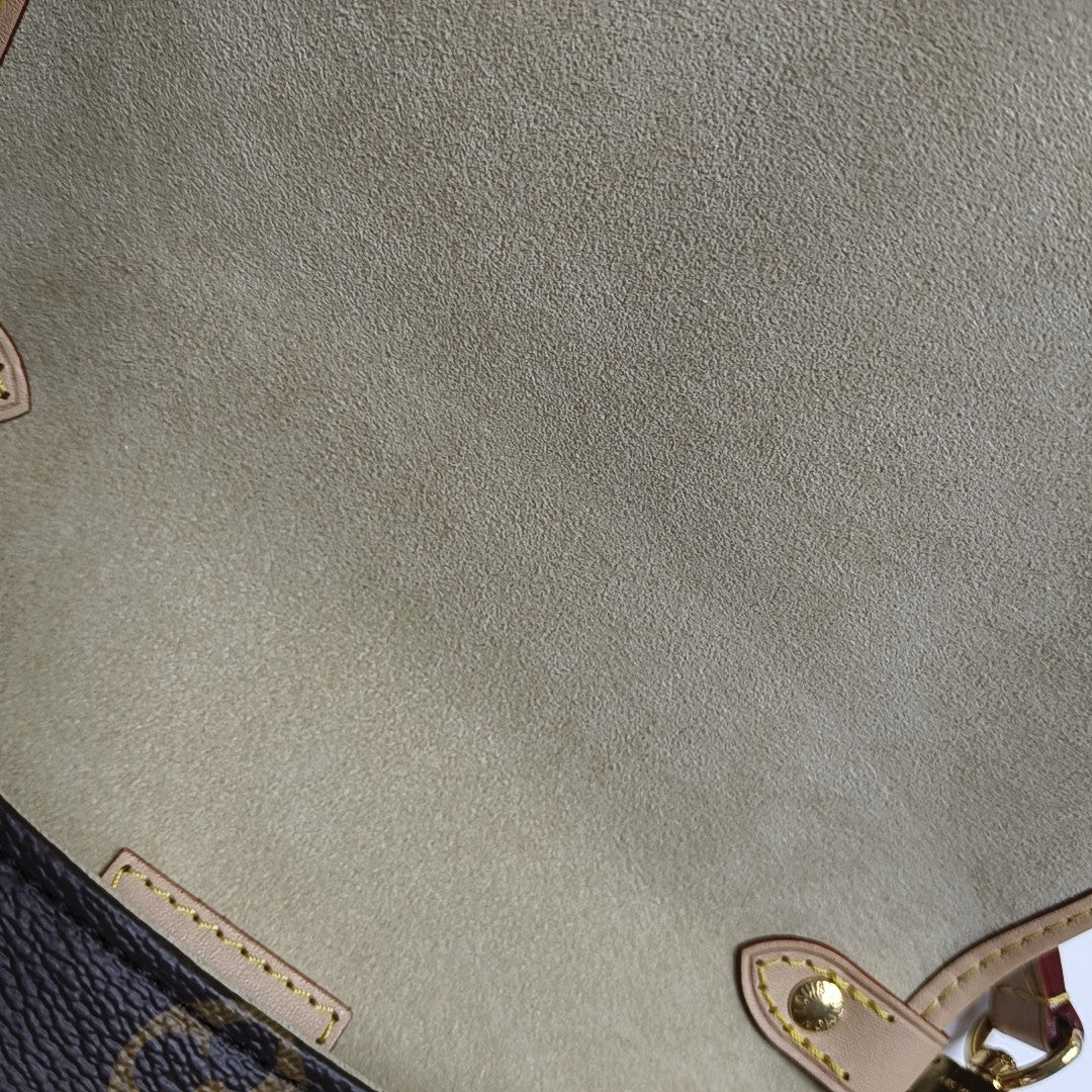 SAUMUR BB Monogram Coated Canvas Brown