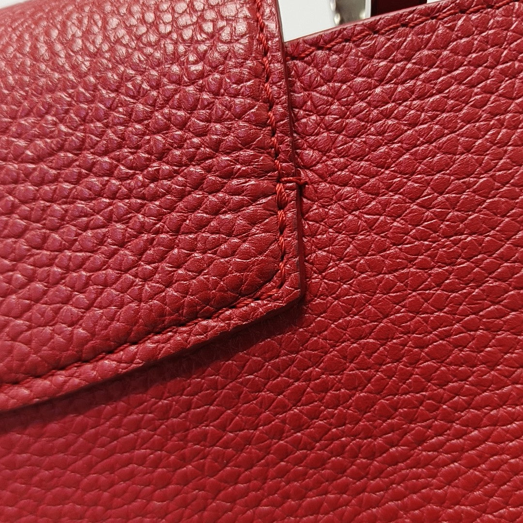 Capucines MM Piel de becerro Rojo