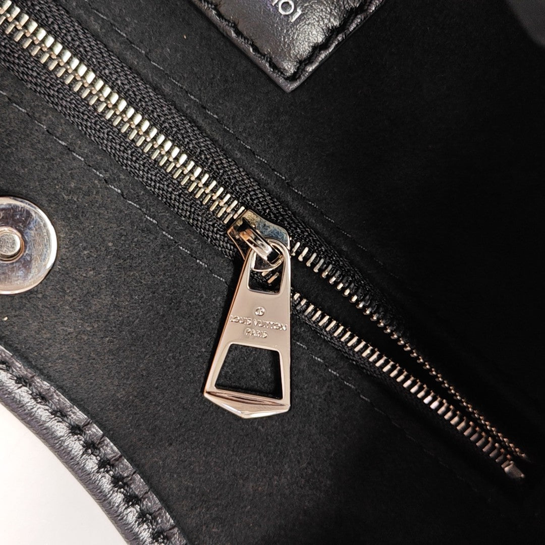 CARRYALL Small Lambskin Black