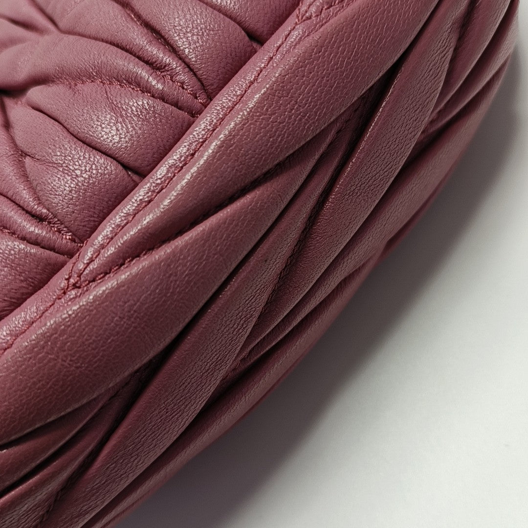 Wander Matelassé Small Quilted Lambskin Pink