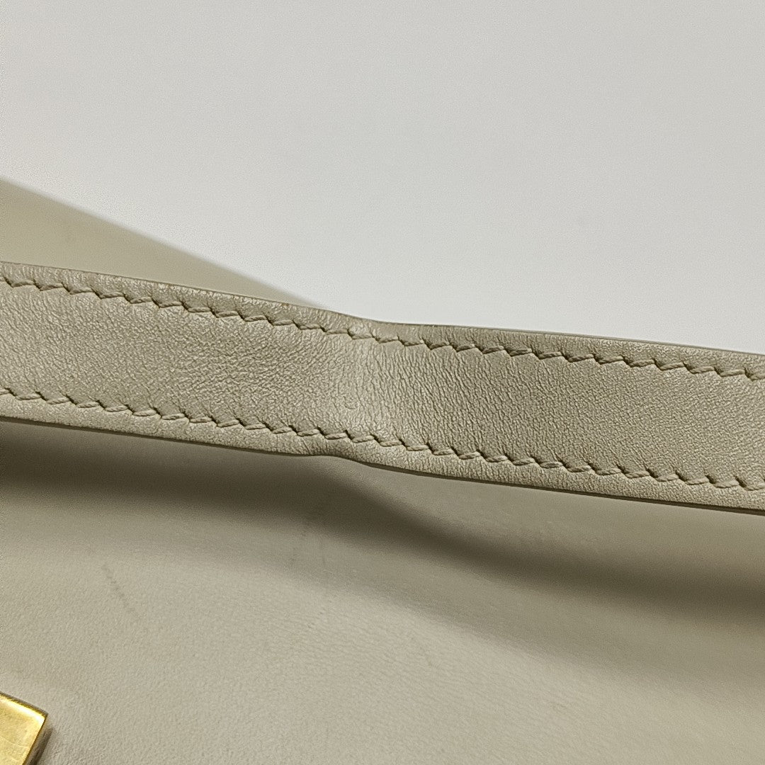 LE CARRÉ Small Calfskin White