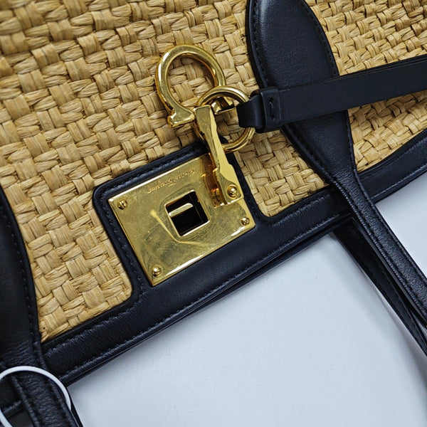 Gancini Straw Beige