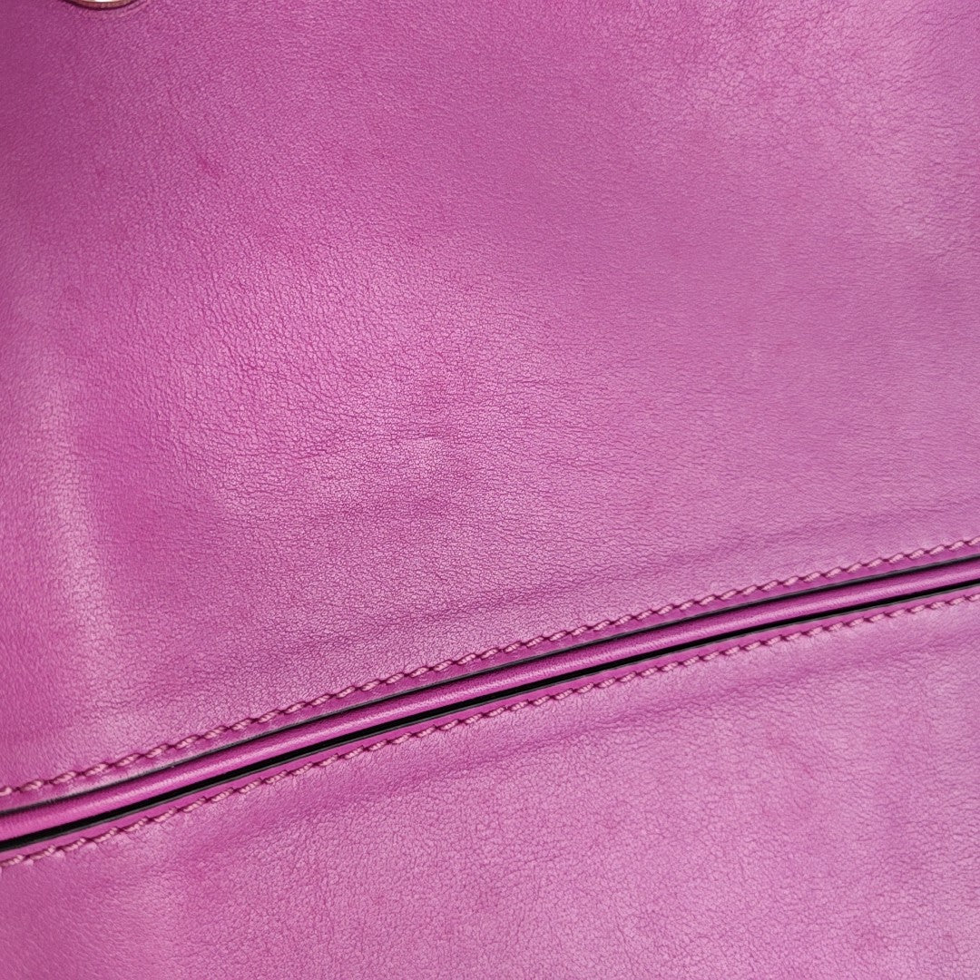 Calfskin Shoulder Bag Pink