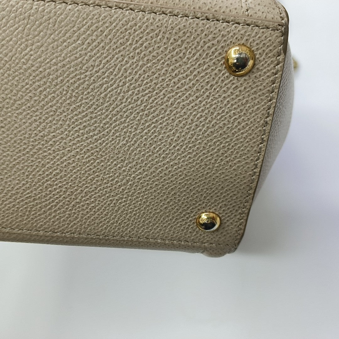 Carrie Calfskin Beige