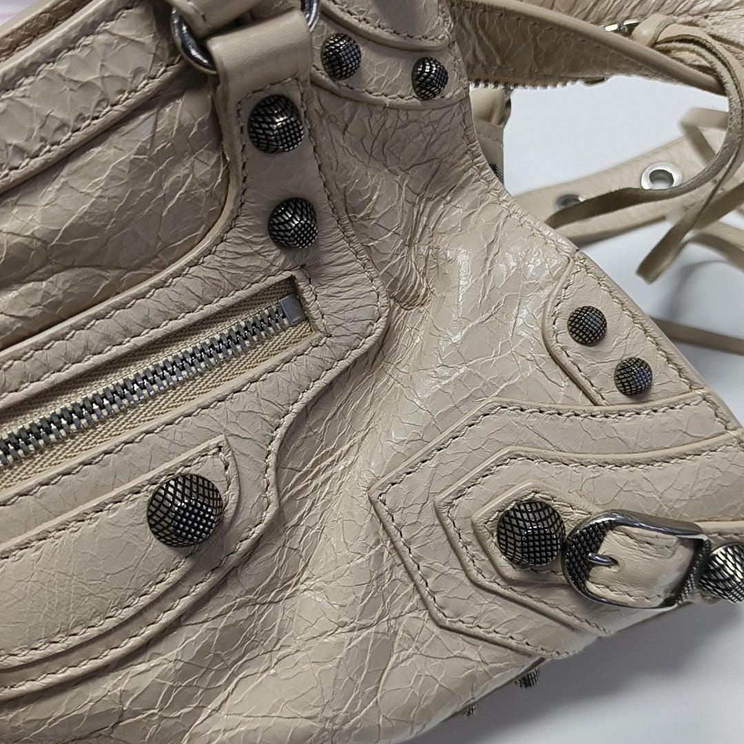 Neo Classic Lambskin Beige