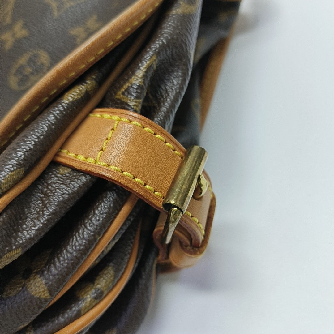 SAUMUR 30 Monogram Coated Canvas Brown