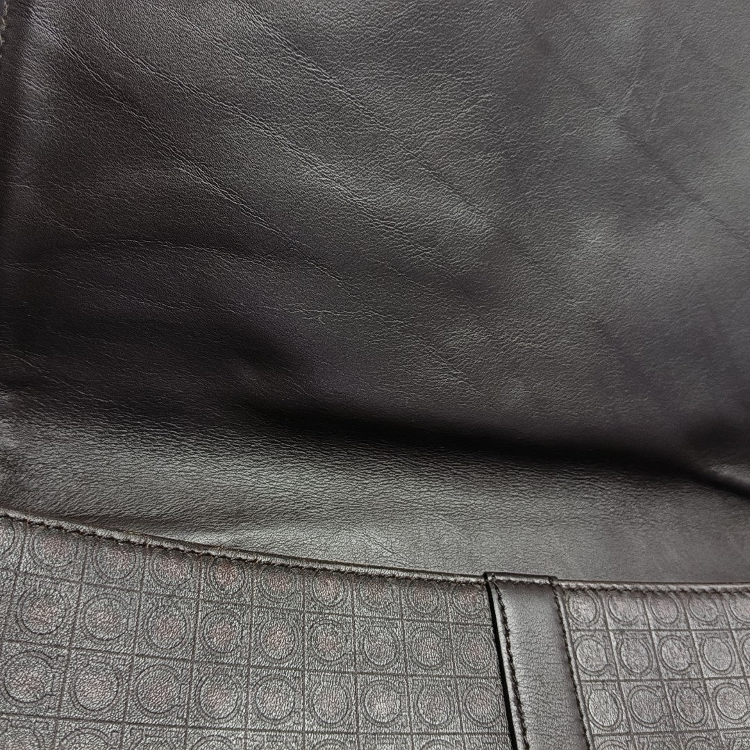 Calfskin Shoulder Bag Red