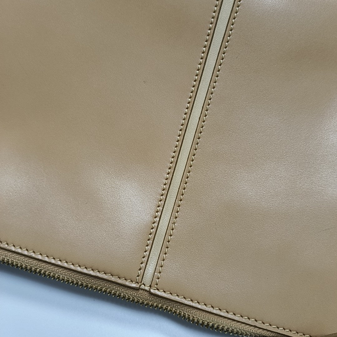 Calfskin Beige