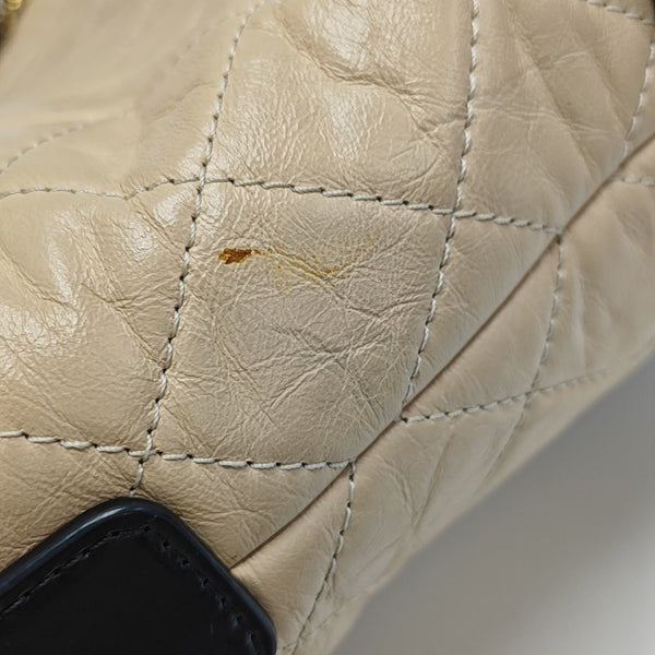 GABRIELLE Medium Quilted Calfskin Beige