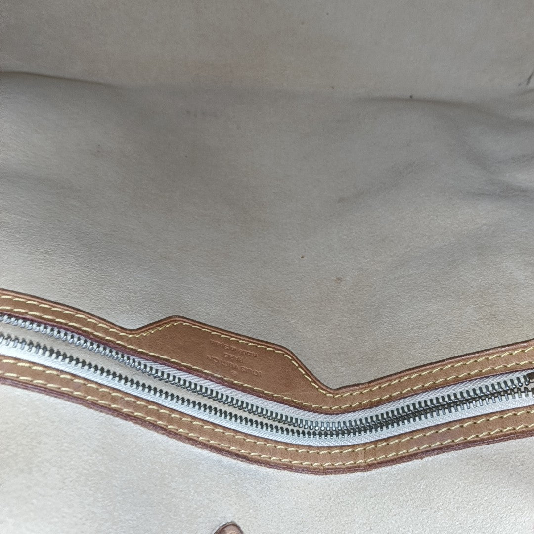 HAMPSTEAD MM Damier Azur Coated Canvas White