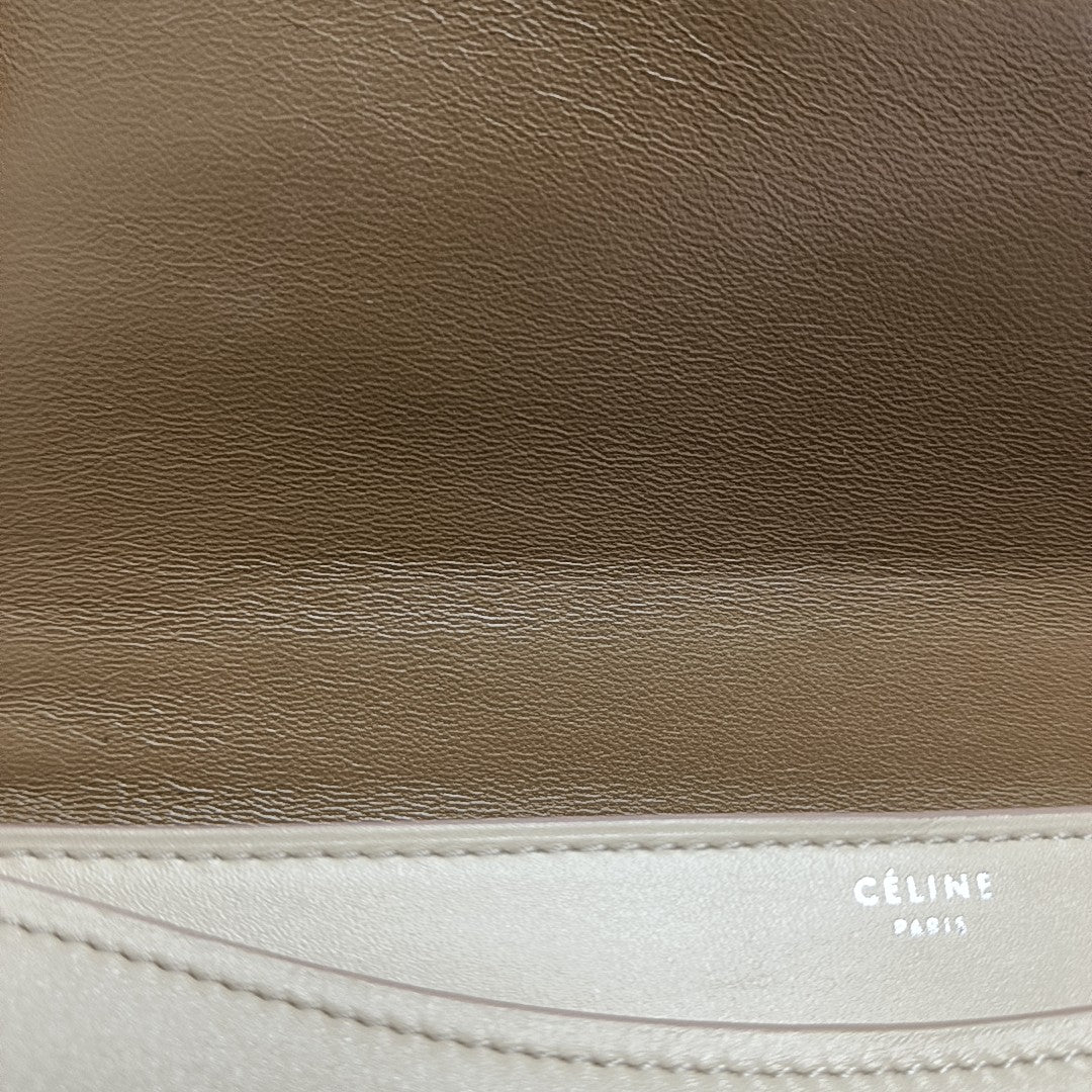 CASE Calfskin Beige