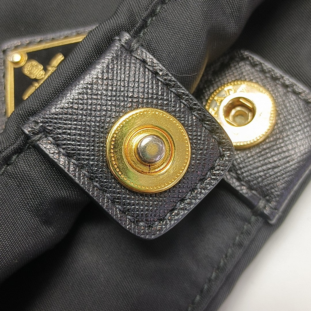 Nylon Shoulder Bag Black