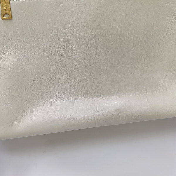 TRAPEZE Medium Calfskin White