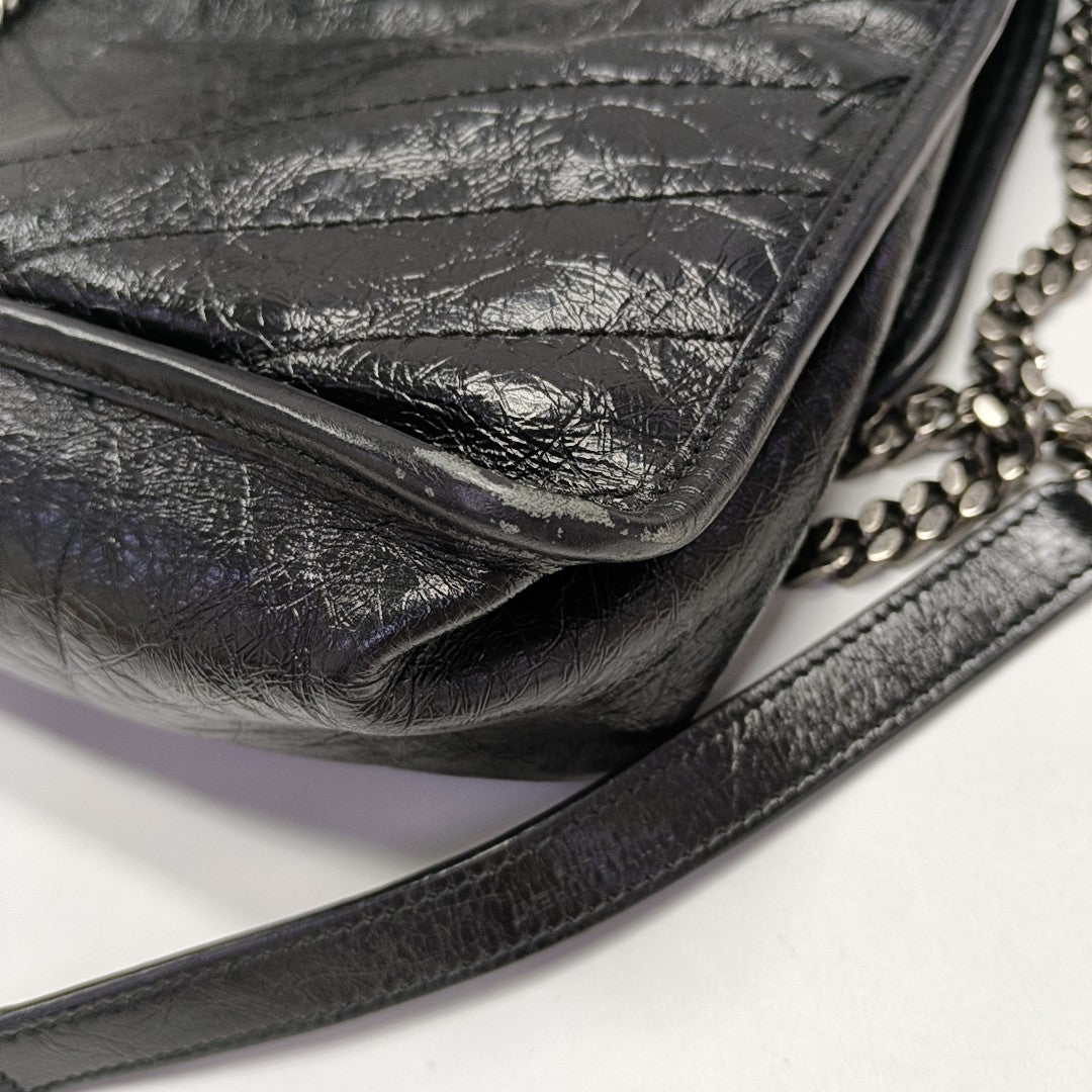 NIKI Medium Chevron Calfskin Black