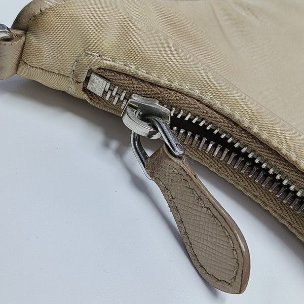 Re-Edition2000 Mini Nylon Beige