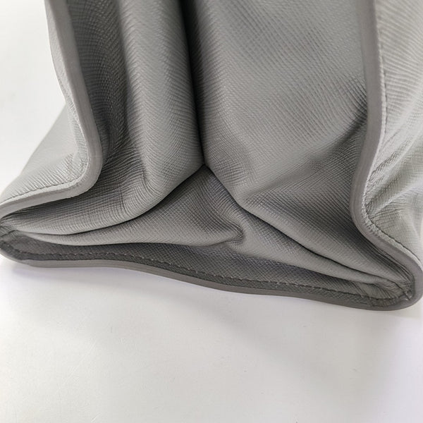 Esplanade Calfskin Gray