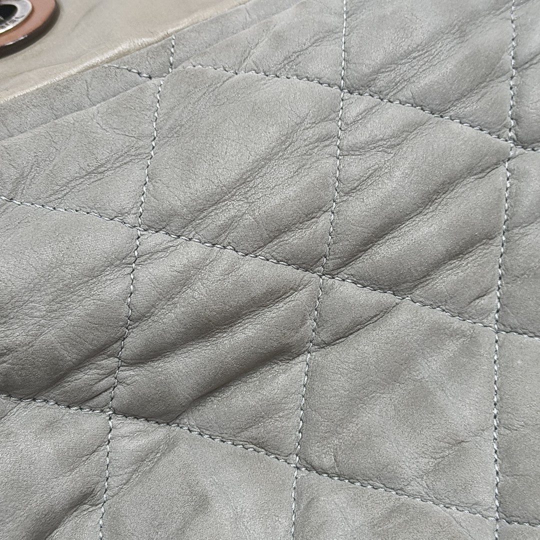 THE MIX Large Quilted Calfskin Gray