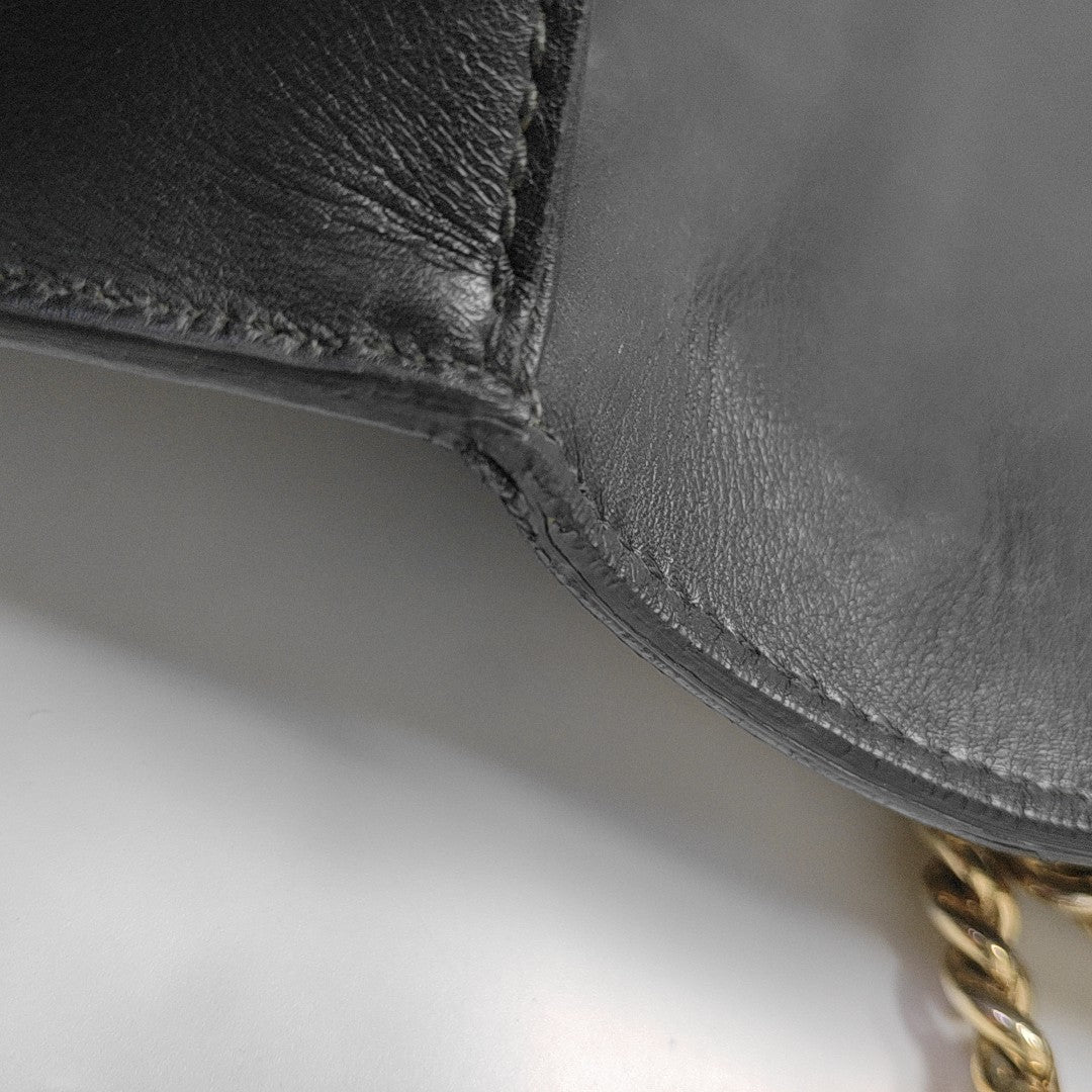 Padlock Medium Calfskin Black