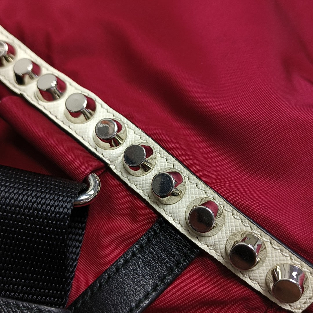 Black Nylon Nylon Red