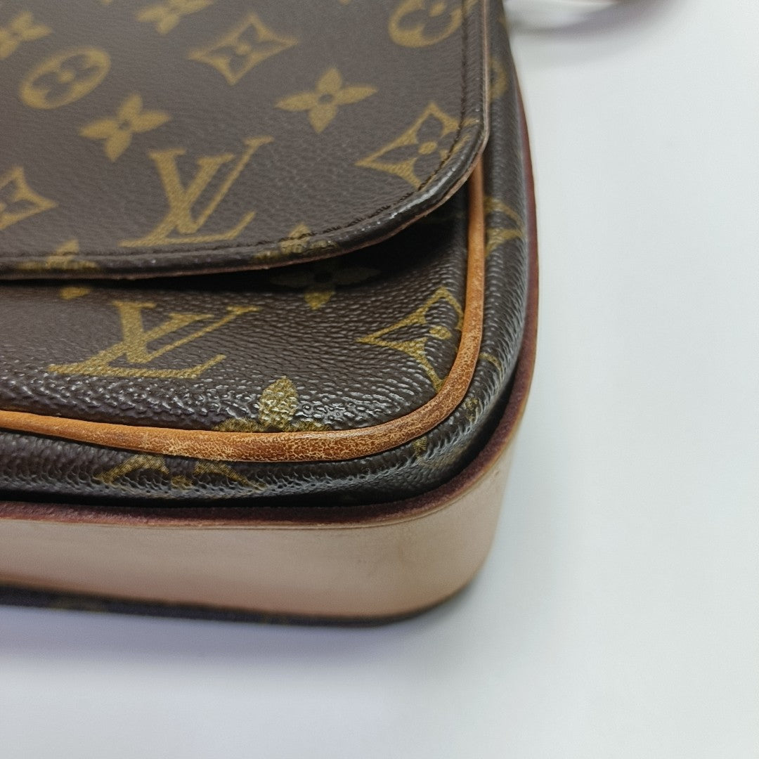CARTUCHERA GM Lona Revestida Monogram Marrón