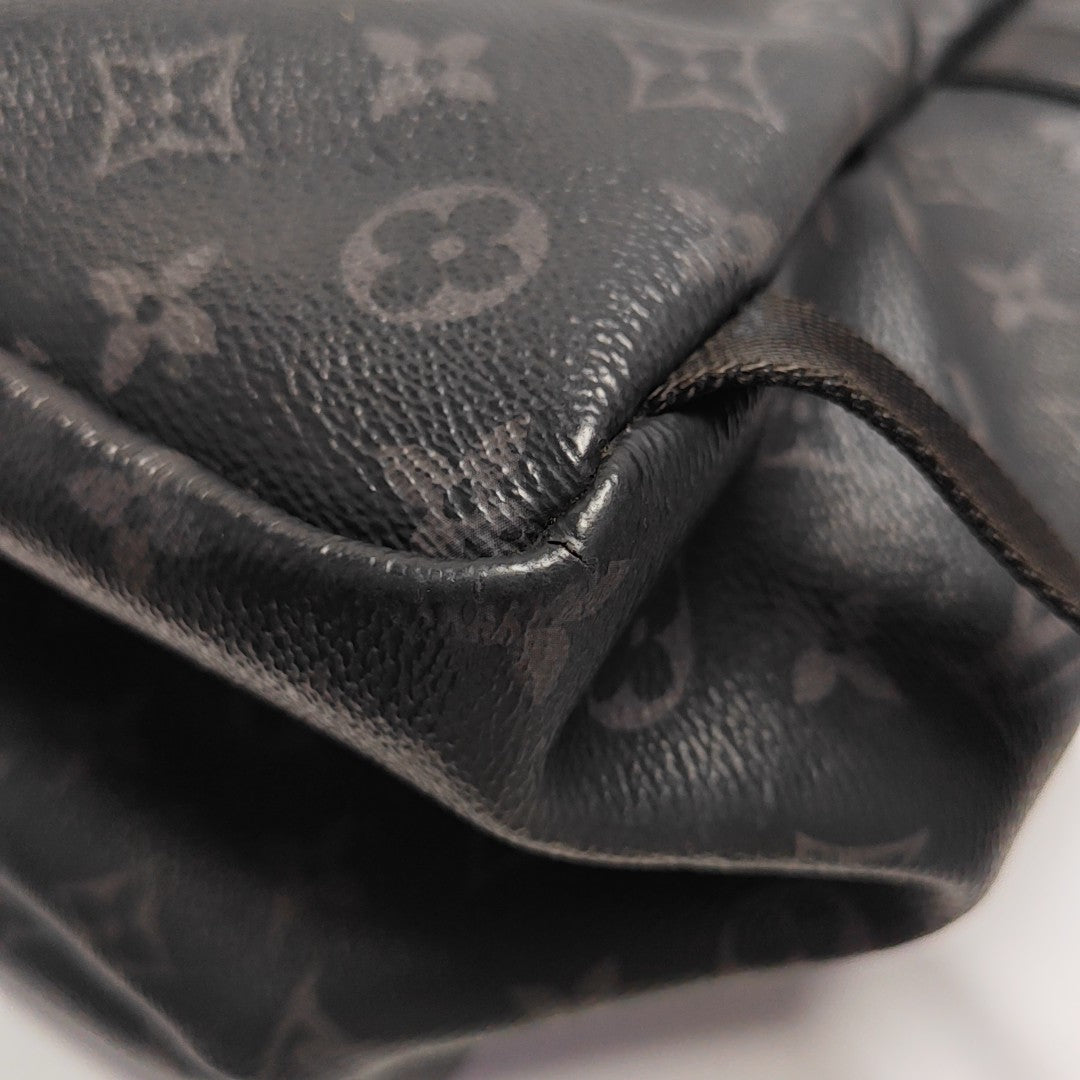 DISCOVERY Monogram Coated Canvas Gray