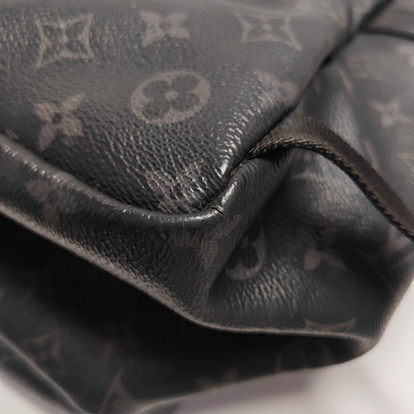 DISCOVERY Monogram Coated Canvas Gray