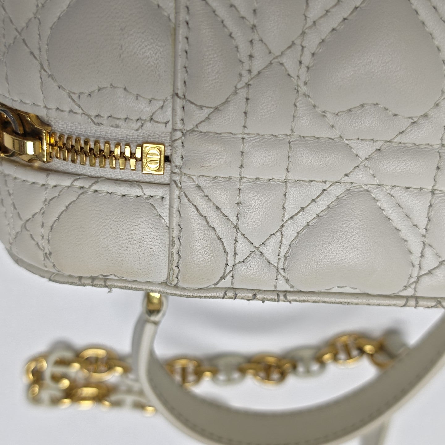 Dioramour Lady Dior Mini Cannage Lambskin White