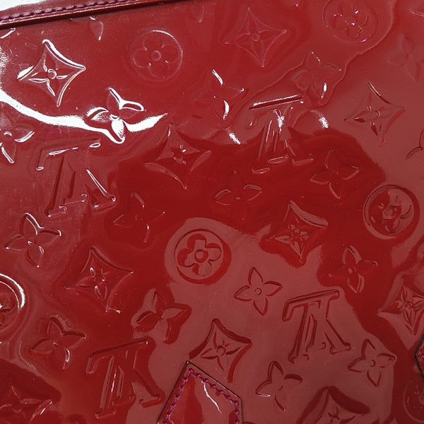 ALMA PM Piel Charol Monogram Roja