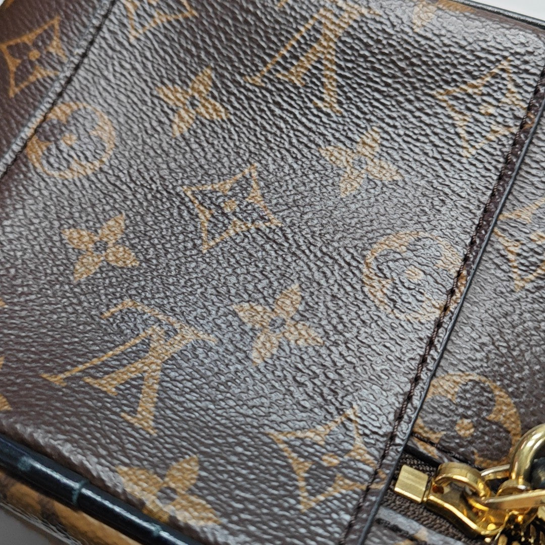 VANITY PM Monogram Coated Canvas Brown