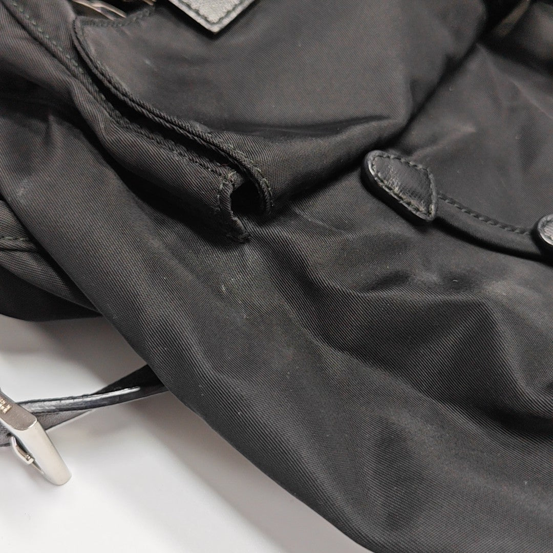 Re-Nylon Medium Nylon Black