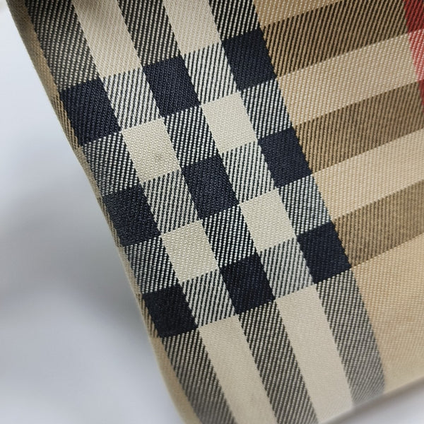 Canvas Brown