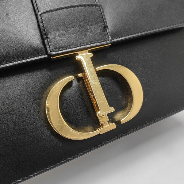 30 Montaigne Calfskin Black