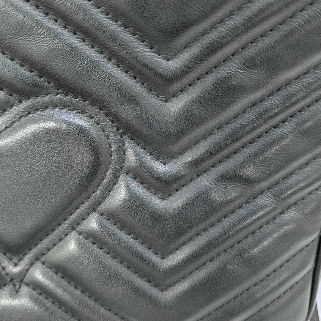 GG Marmont Medium Quilted Calfskin Black