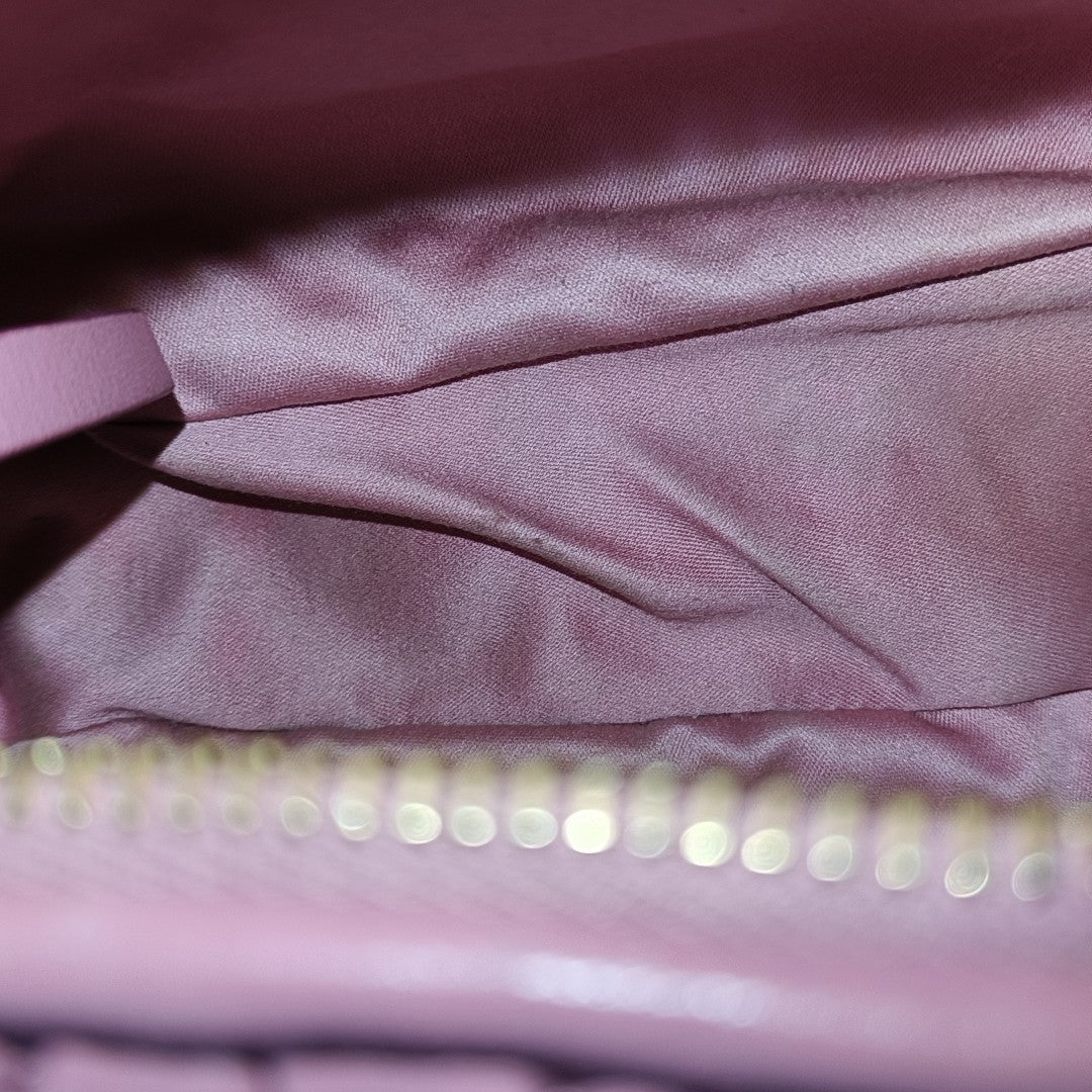 Wander Matelassé Small Quilted Lambskin Pink