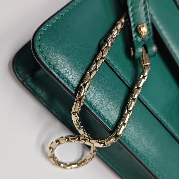 SERPENTI FOREVER Small Calfskin Green