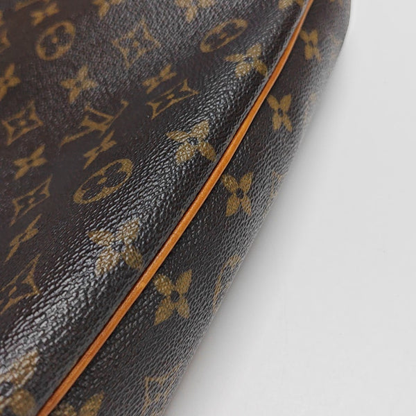 VINTAGE THAMES GM Monogram Coated Canvas Brown