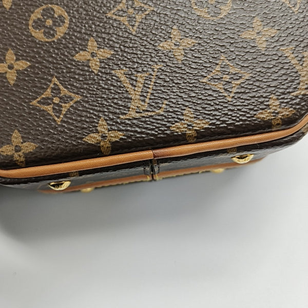 BOITE CHAPEAU PM Monogram Coated Canvas Brown