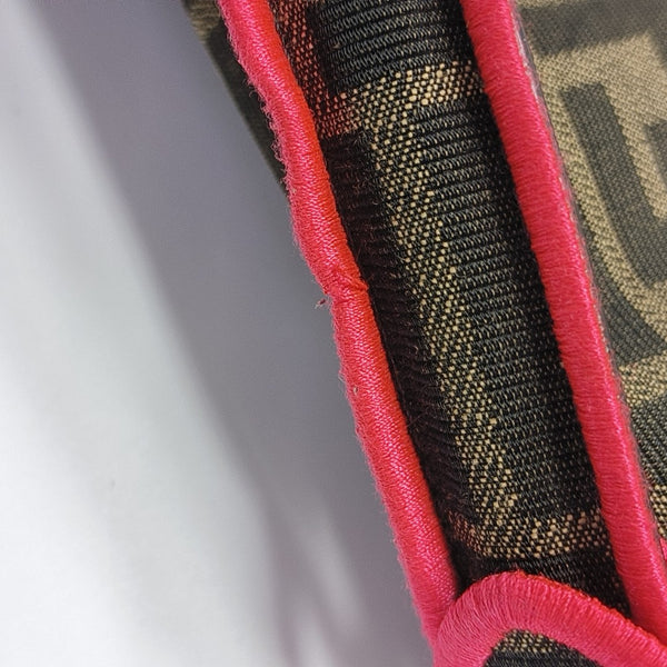 Baguette Medium Canvas Brown