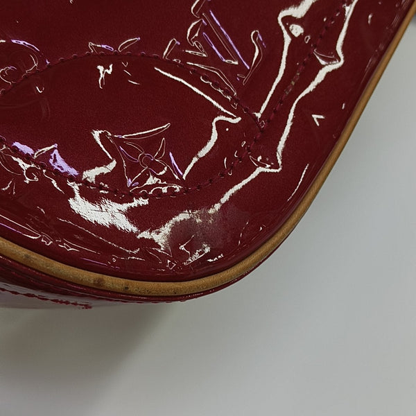 SUMMIT DRIVE Patent Leather Red