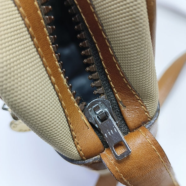 Canvas Beige