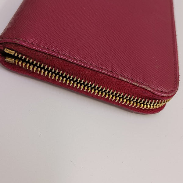 Zippy Wallet Saffiano Calfskin Red Wallet