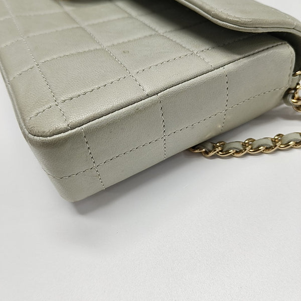 CHOCOLATE BAR Quilted Lambskin Gray