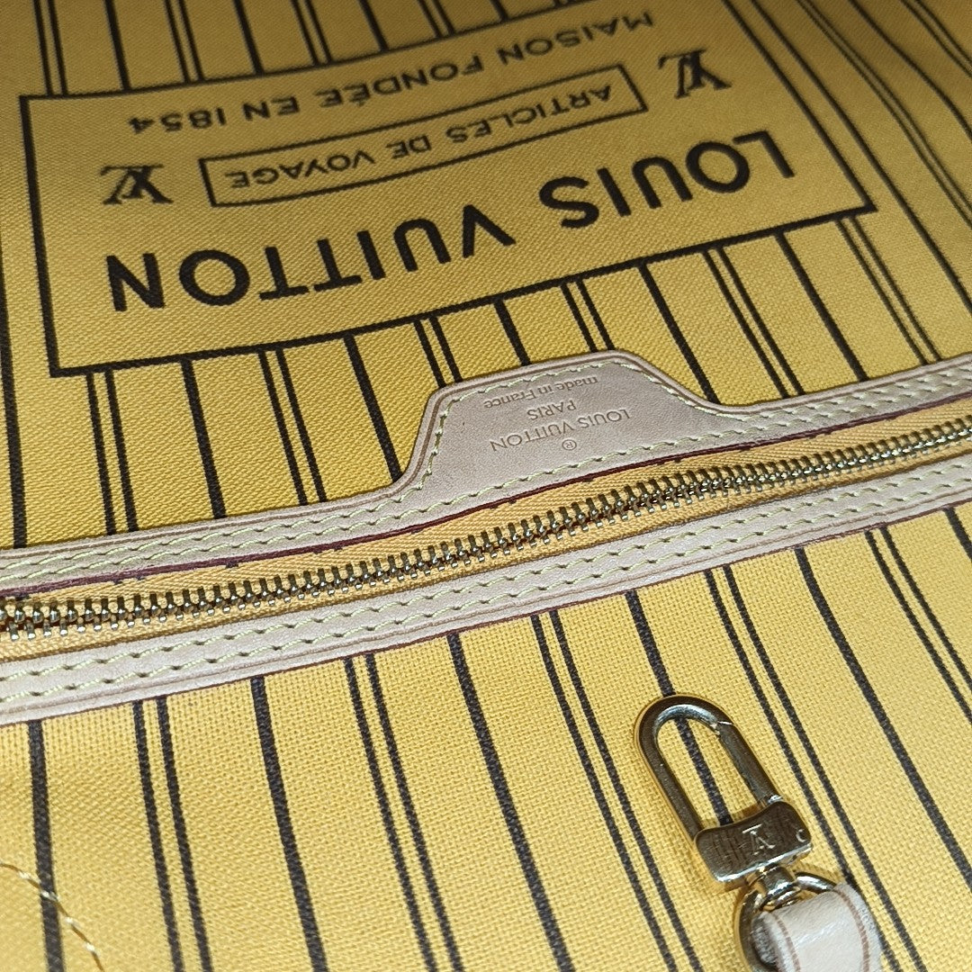 NEVERFULL GM Monogram Coated Canvas Brown