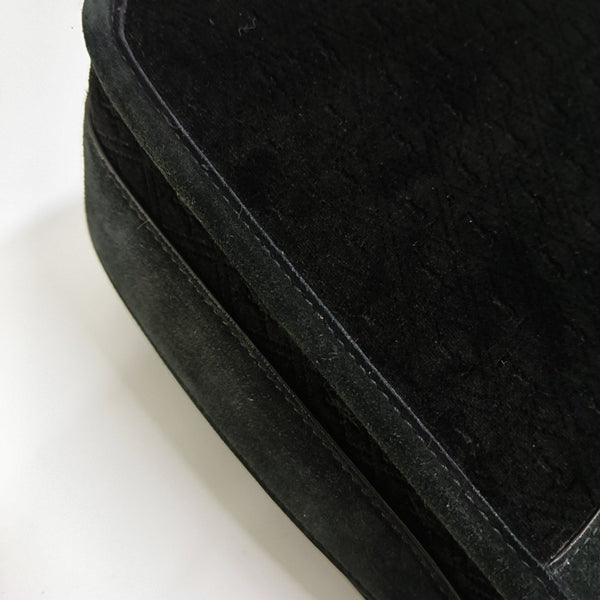 Suede Medium Black