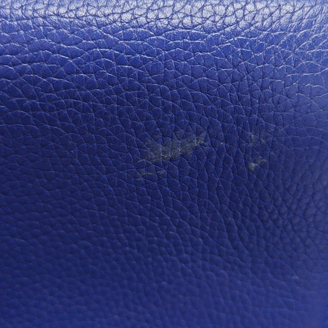 TRAPEZE Medium Calfskin Blue