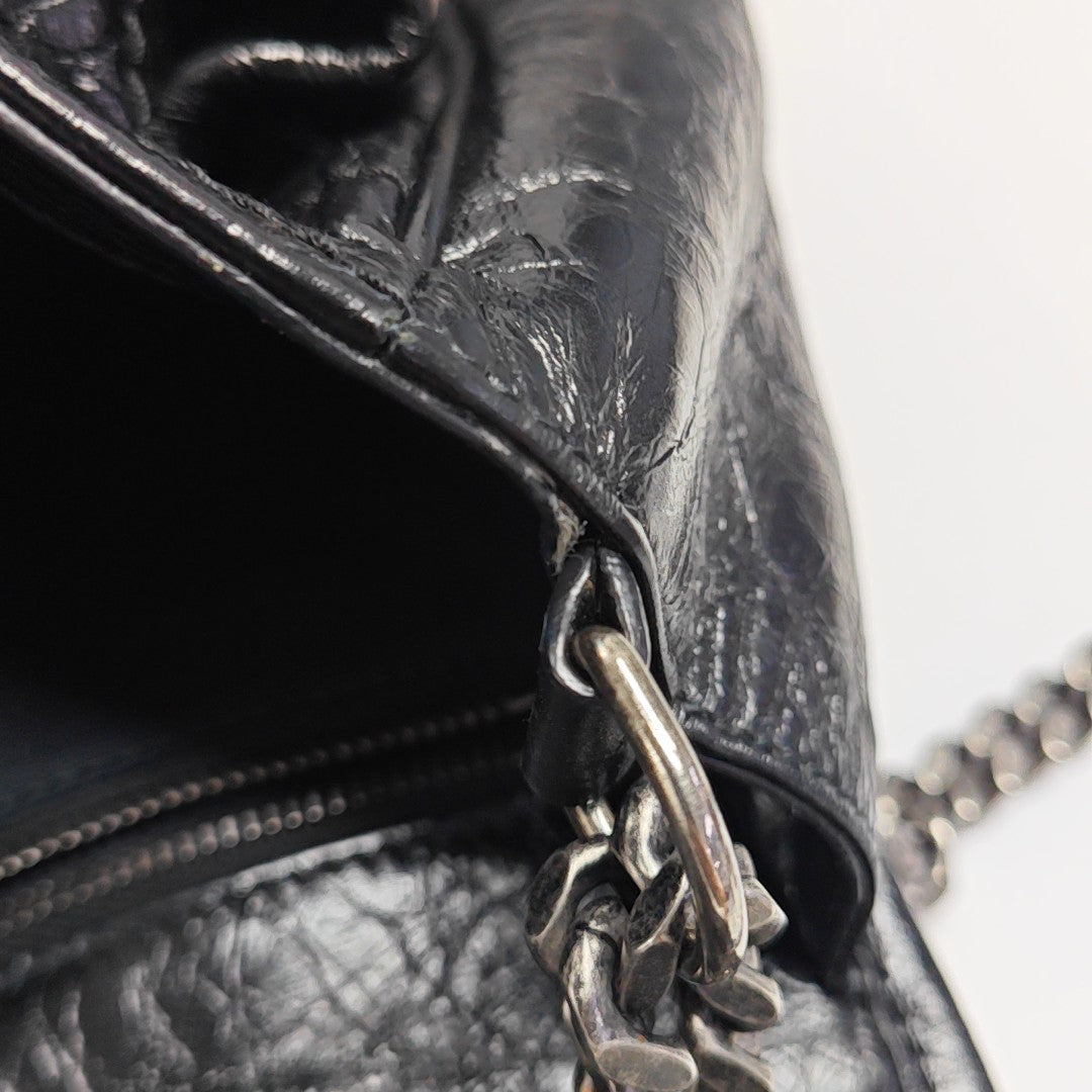 NIKI Large Chevron Calfskin Black